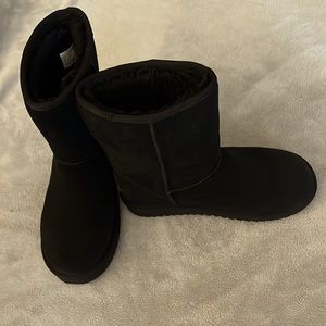 Koolaburra by UGG black boots
